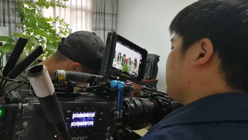 剧本杀式体验：信宜市广告片拍摄公司构建沉浸式消费决策路径