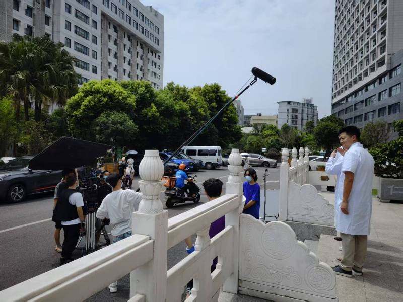 信宜市广告片拍摄公司低成本实现高规格制作的诀窍